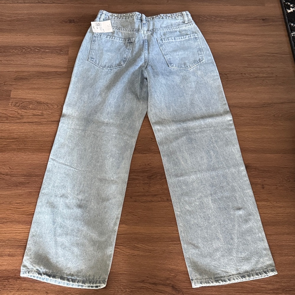 NWT Forever 21 Women’s Rhinestone Light Blue Jeans - Picture 6 of 6